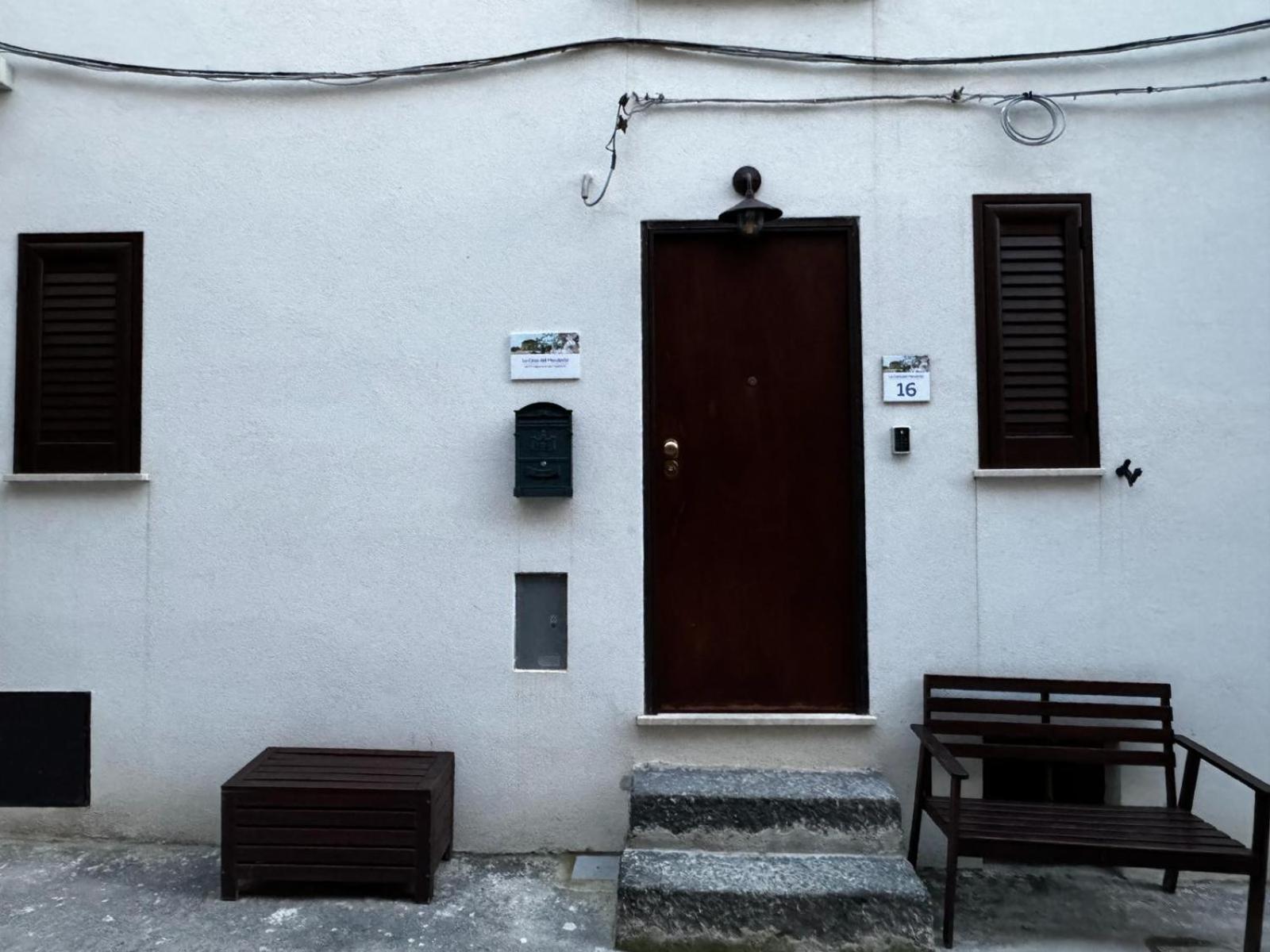La Casa Del Mandorlo Hotel Agrigento Luaran gambar